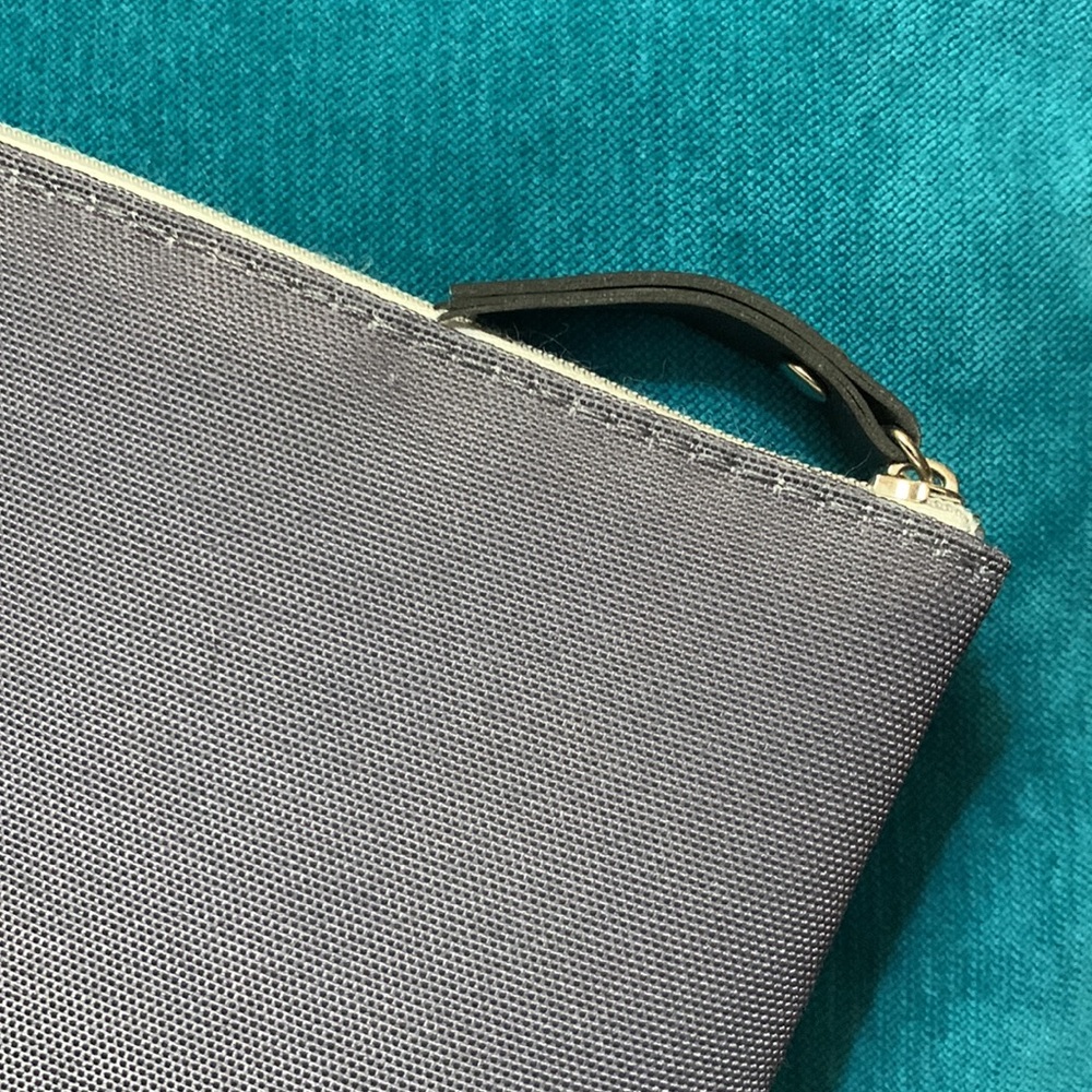 Accessory bag - Picture 6 of 10